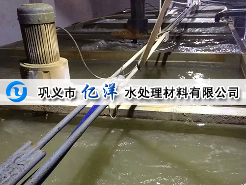 ���̰���